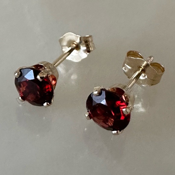 14k Solid Gold Garnet Stud Earrings - Picture 8 of 10